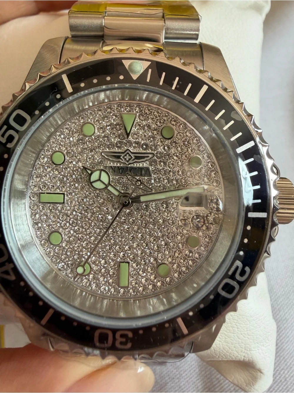 $695 Invicta Pro Diver Men’s Watch 50286 | new with tag